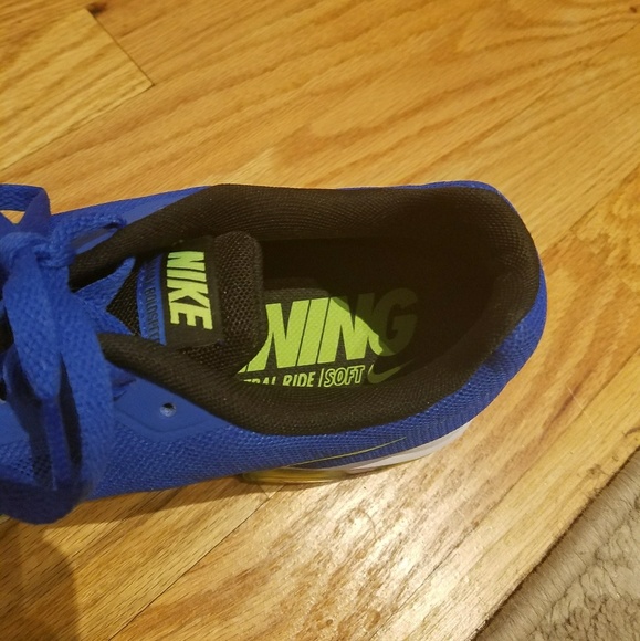 Air Max Bold Speed - Picture 2 of 7